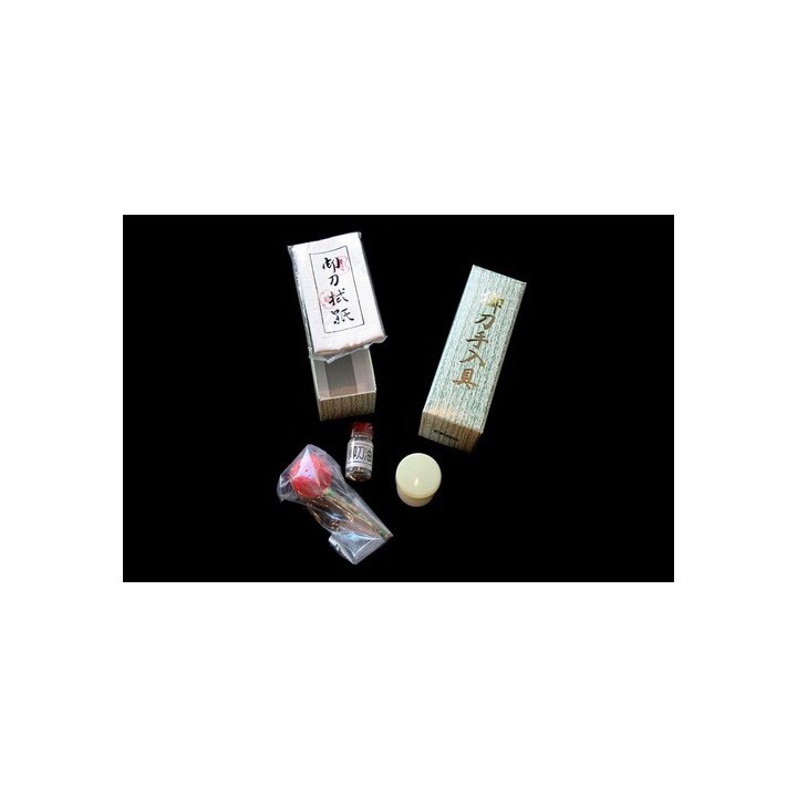 Kit d'entretien basique en boite carton